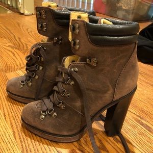 NWOT Coach distressed leather platform 8 1/2